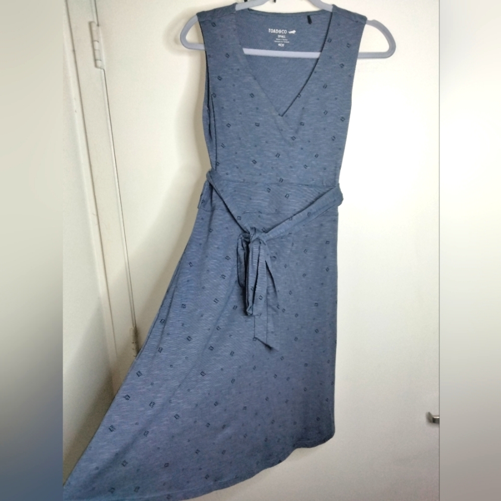 Toad&Co (Size M) Blue Geo Print V-Neck Sleeveless Belted Slip Pockets Sundress